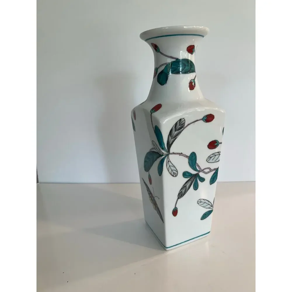 Vintage Large Chinoiserie Porcelain Botanic Garden Floral Butterflies Vase JL - Picture 3 of 11